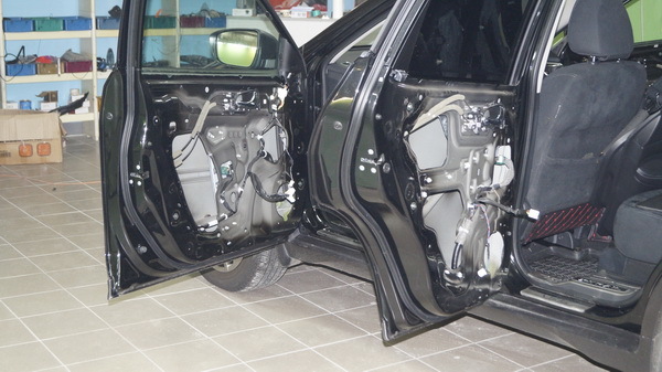 nissan qashqai 2018 заменить акустику